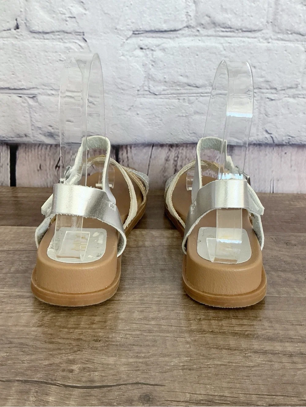 MIA Girls Strappy Gladiator Sandals Velcro Strap Size 3